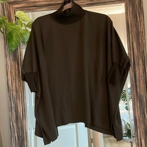 Aritzia Babaton XS Olive Blouse
